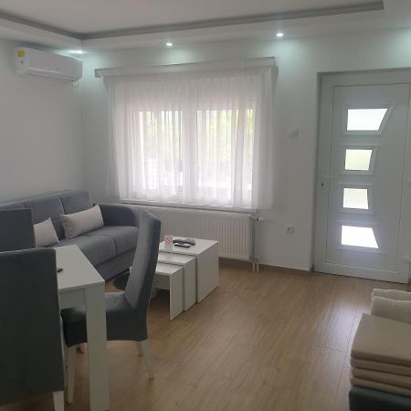 ורדניק Apartmani Kruna מראה חיצוני תמונה