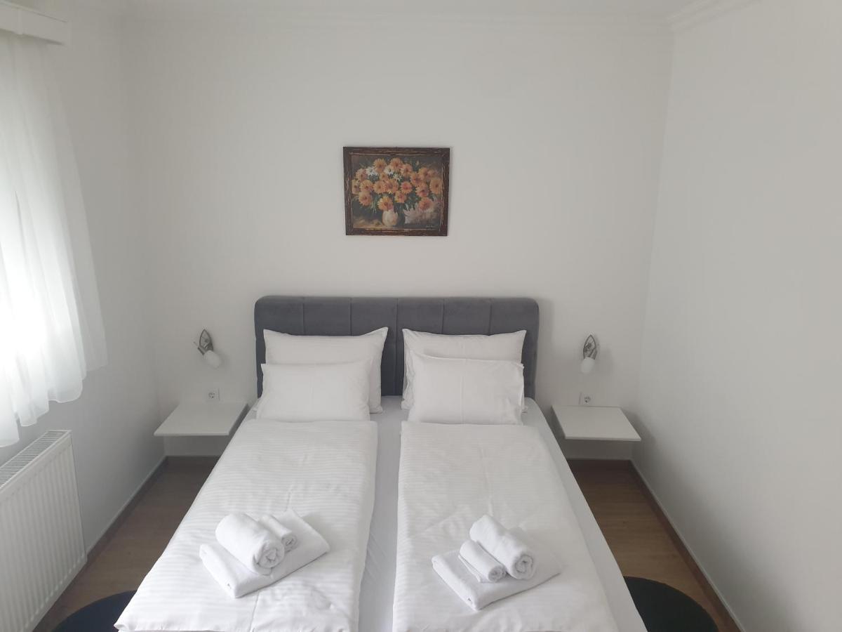 ורדניק Apartmani Kruna מראה חיצוני תמונה